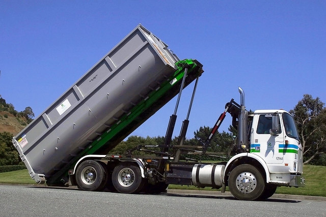 Recology Roll-Off Truck & Box