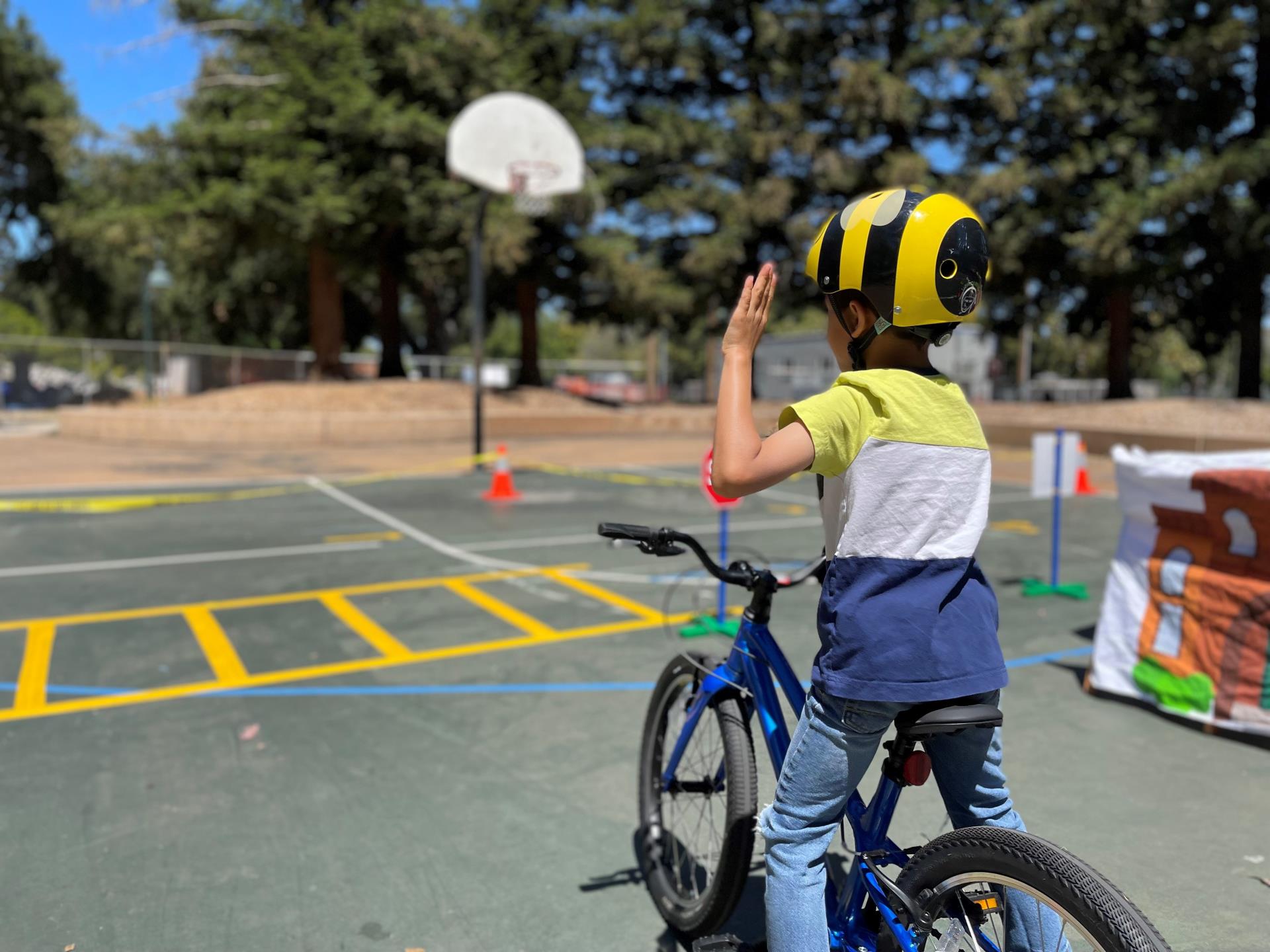 2022 Bike Rodeo 16 hand sig